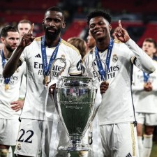 O momento feliz de Antonio Rüdiger no Real Madrid